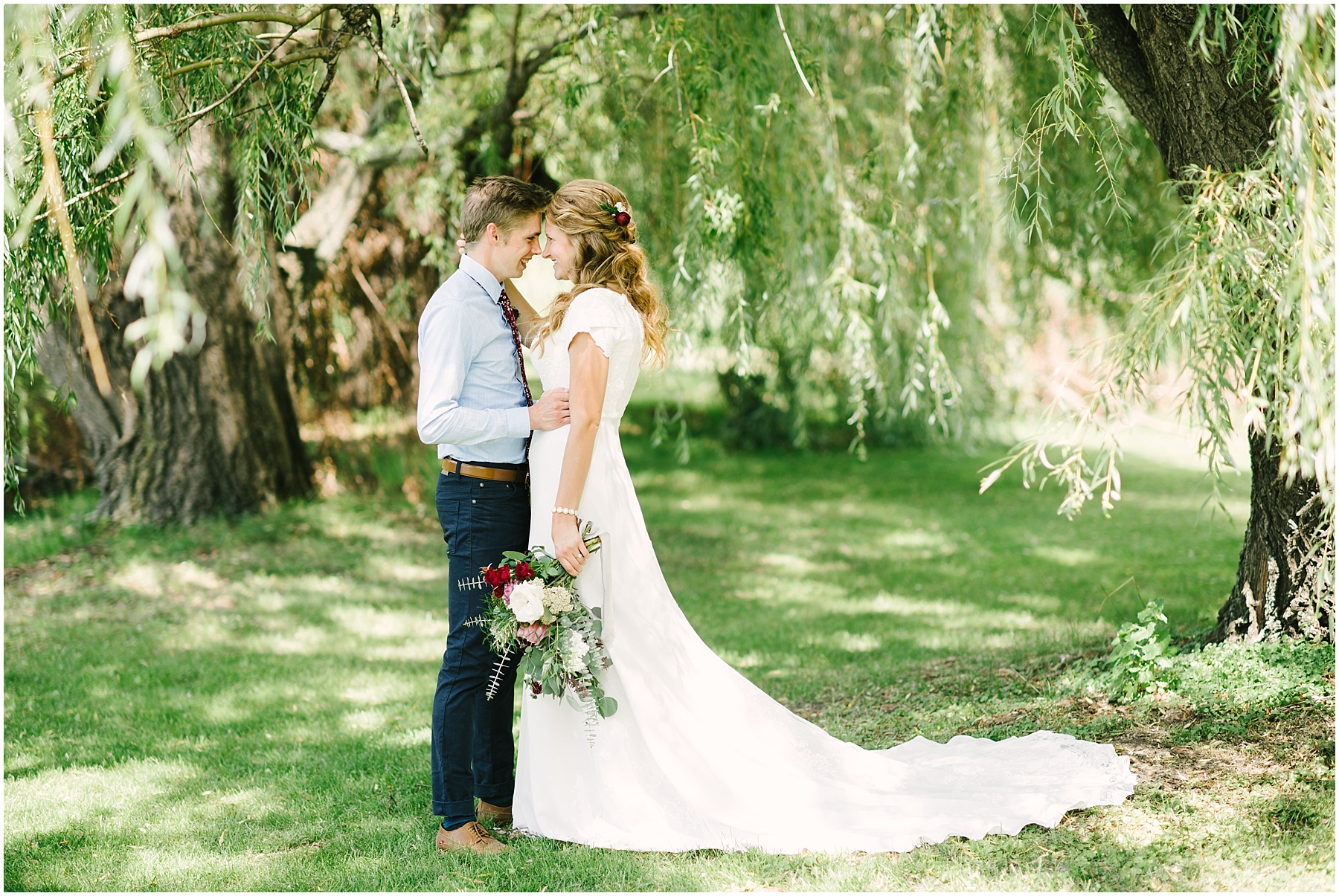 intimate backyard wedding minnesota