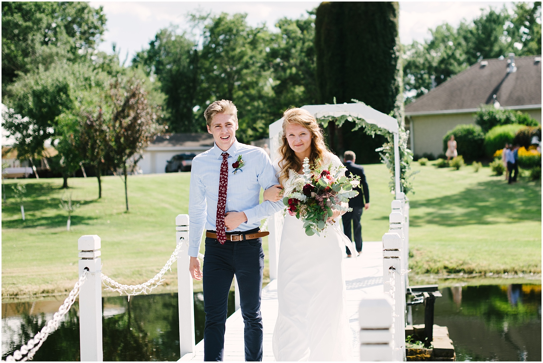 intimate backyard wedding minnesota