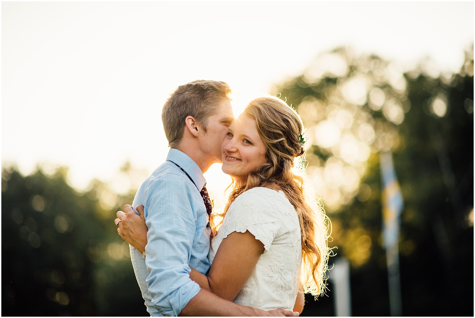 intimate backyard wedding minnesota