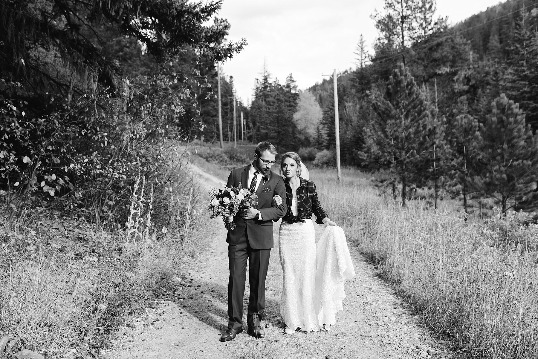 black hills fall wedding