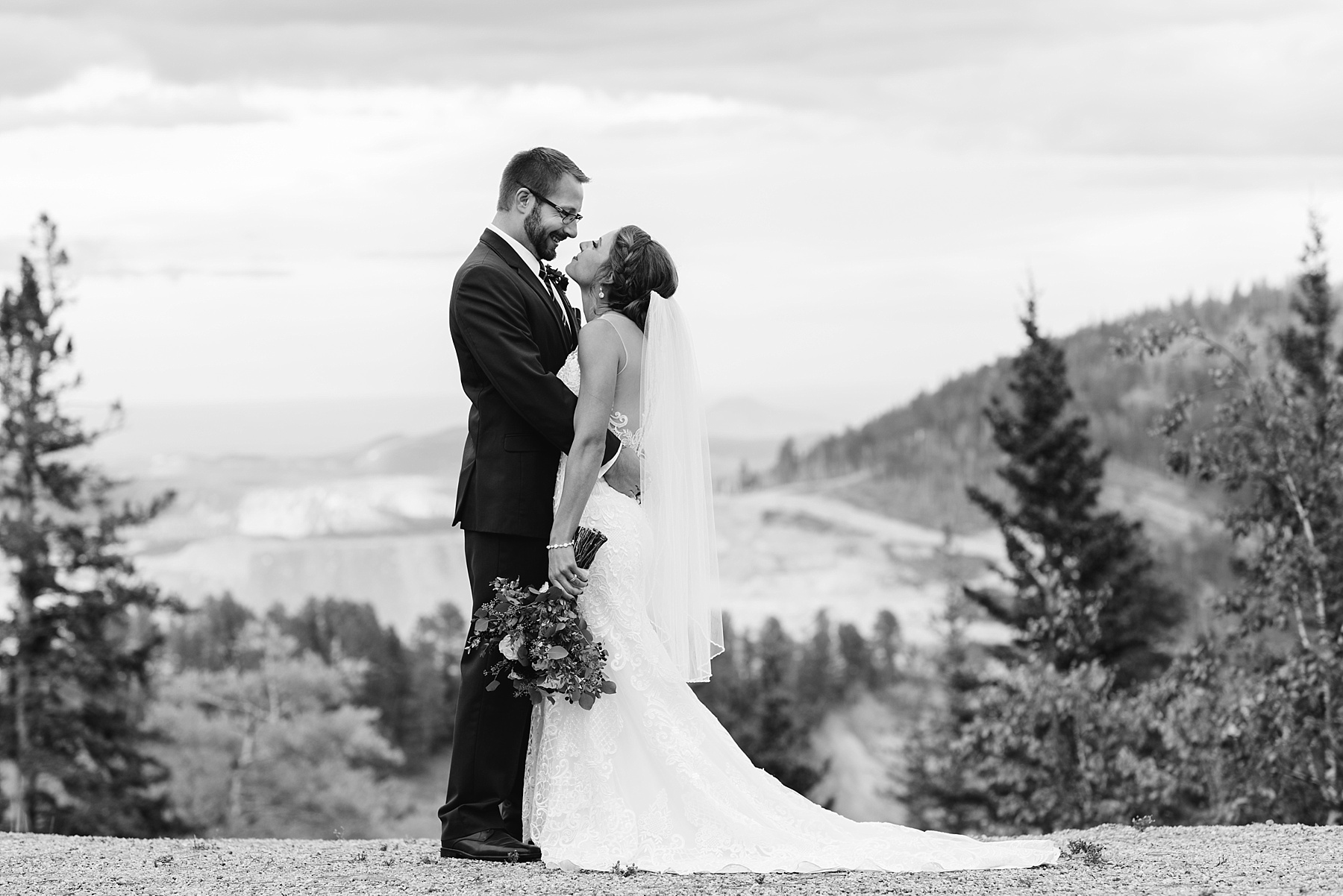 black hills fall wedding